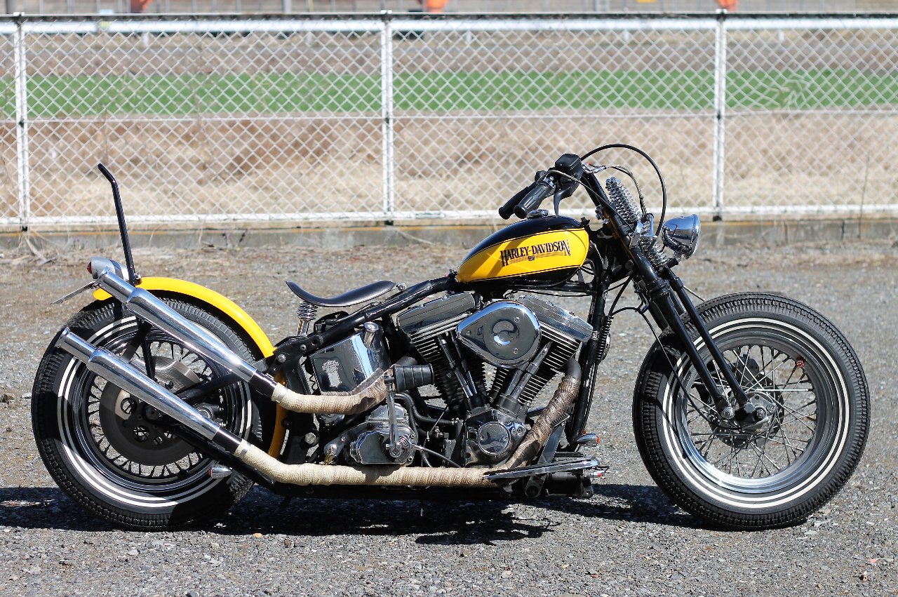 バイクvance\u0026hines マフラー　2003年　ハーレー　エボ