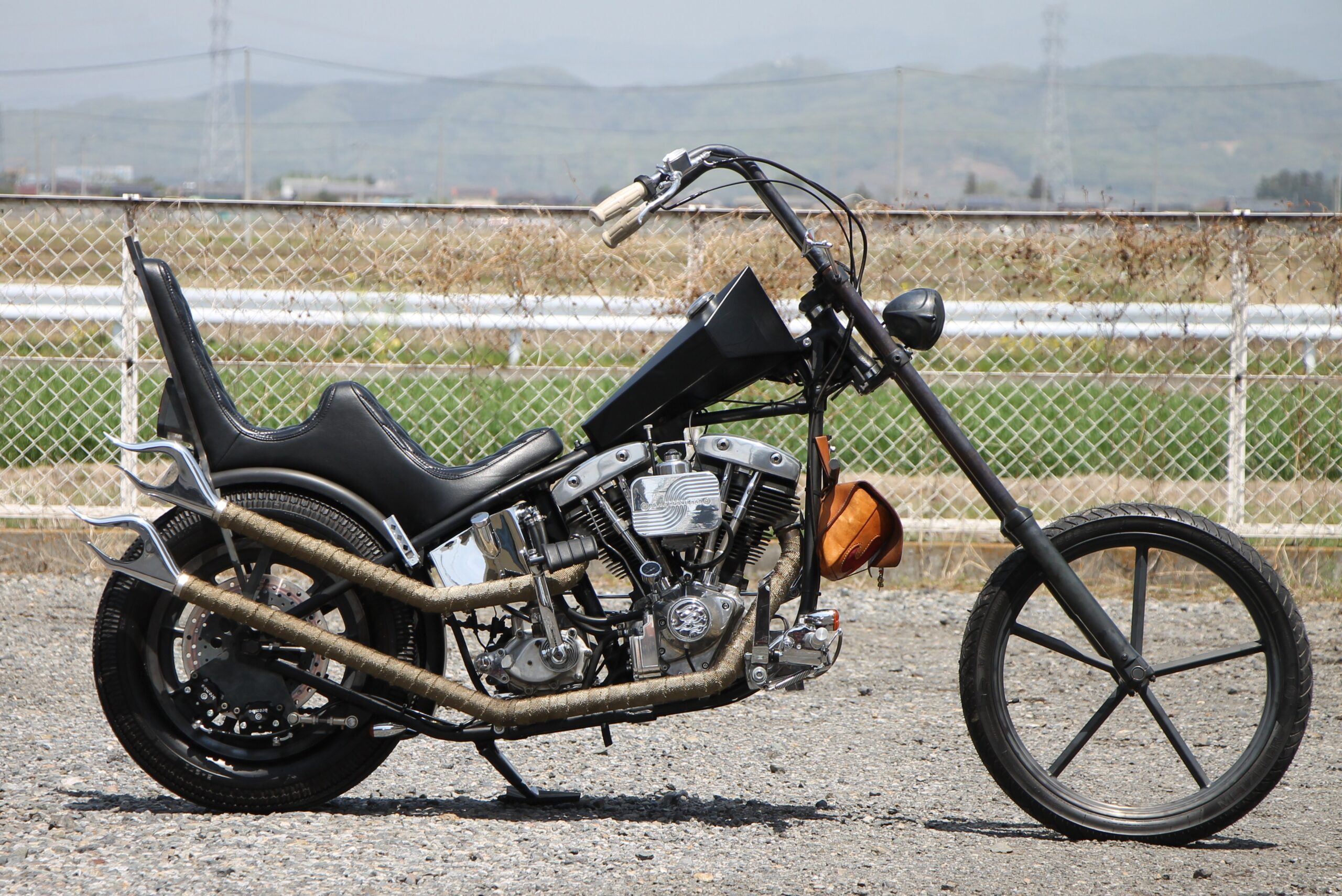 男*カ様 ショベルパンハーレーエイジング加工ナローリブタンク IMG_0889-scaled.jpg