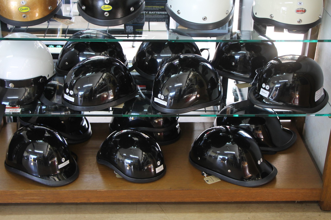 モトブル [ダックテール]装飾品 ノベルティヘルメット Ｌ/XL シャイニー ブラック 艶あり黒 ステッカー オマケ付き！ ハーレー 　 ☆ステッカーのおまけ付き☆ モトブル ノベルティヘルメットダック