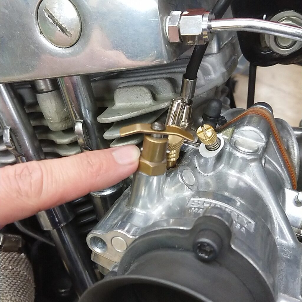 S&S製のEキャブレターをセッティング! - 遠藤自動車サービス