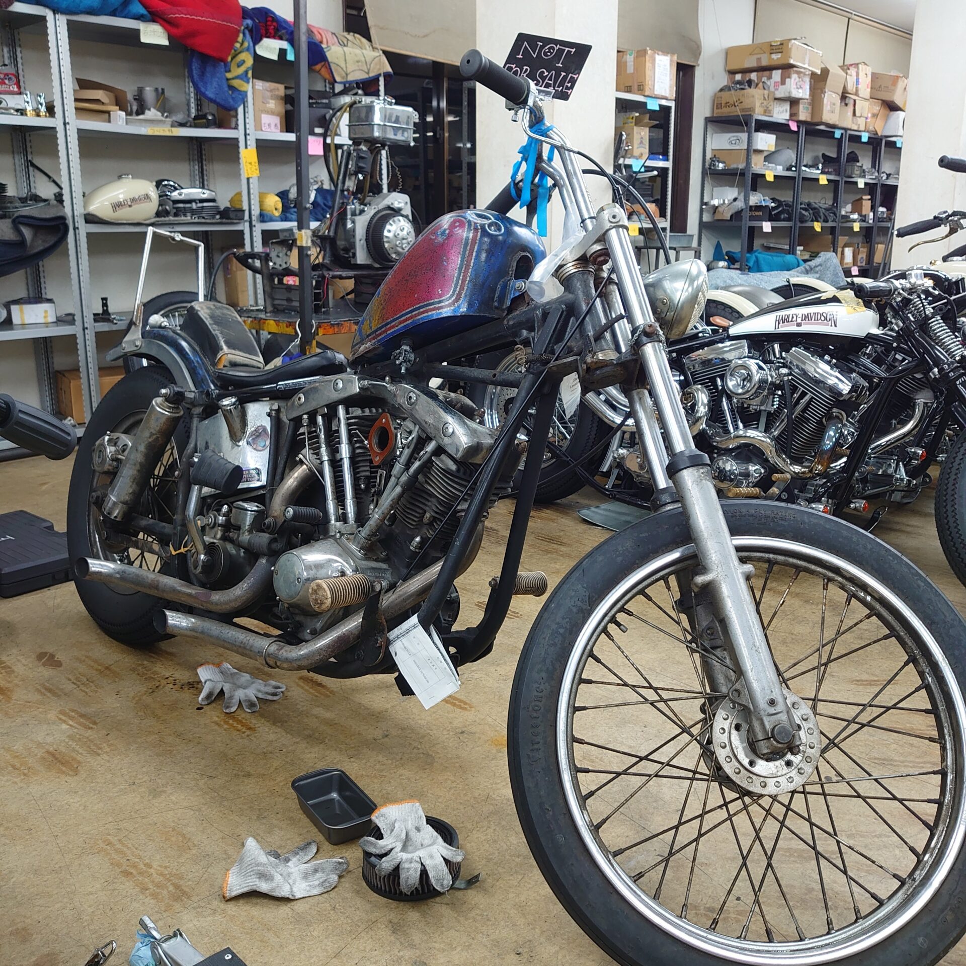 サバイバーなショベルチョッパー♪ (有)遠藤自動車サービス