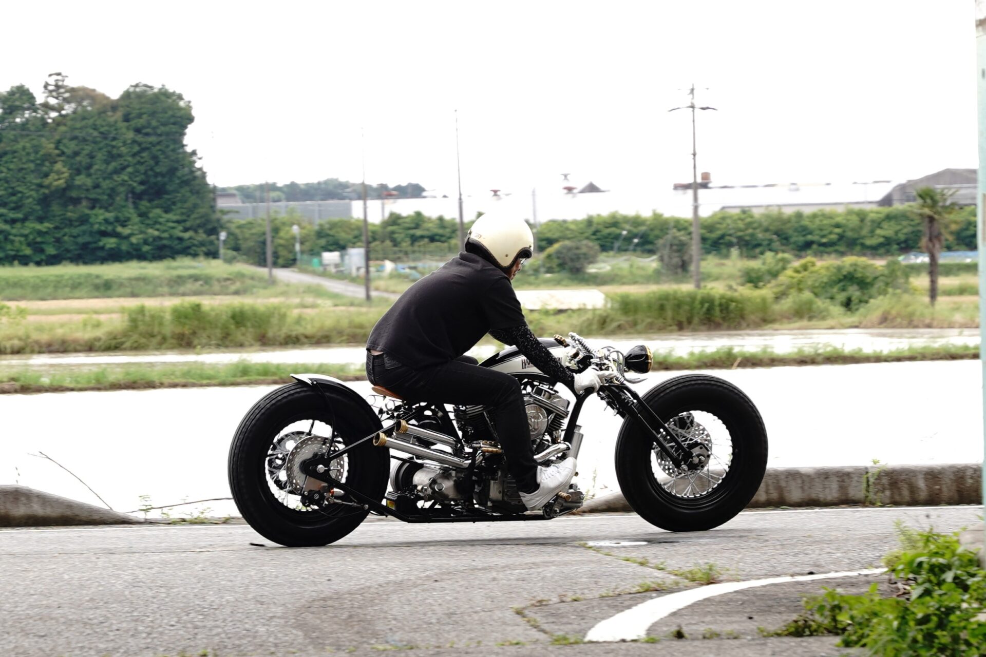 グースネックなパンヘッドボバーの納車～♪ | (有)遠藤自動車サービス