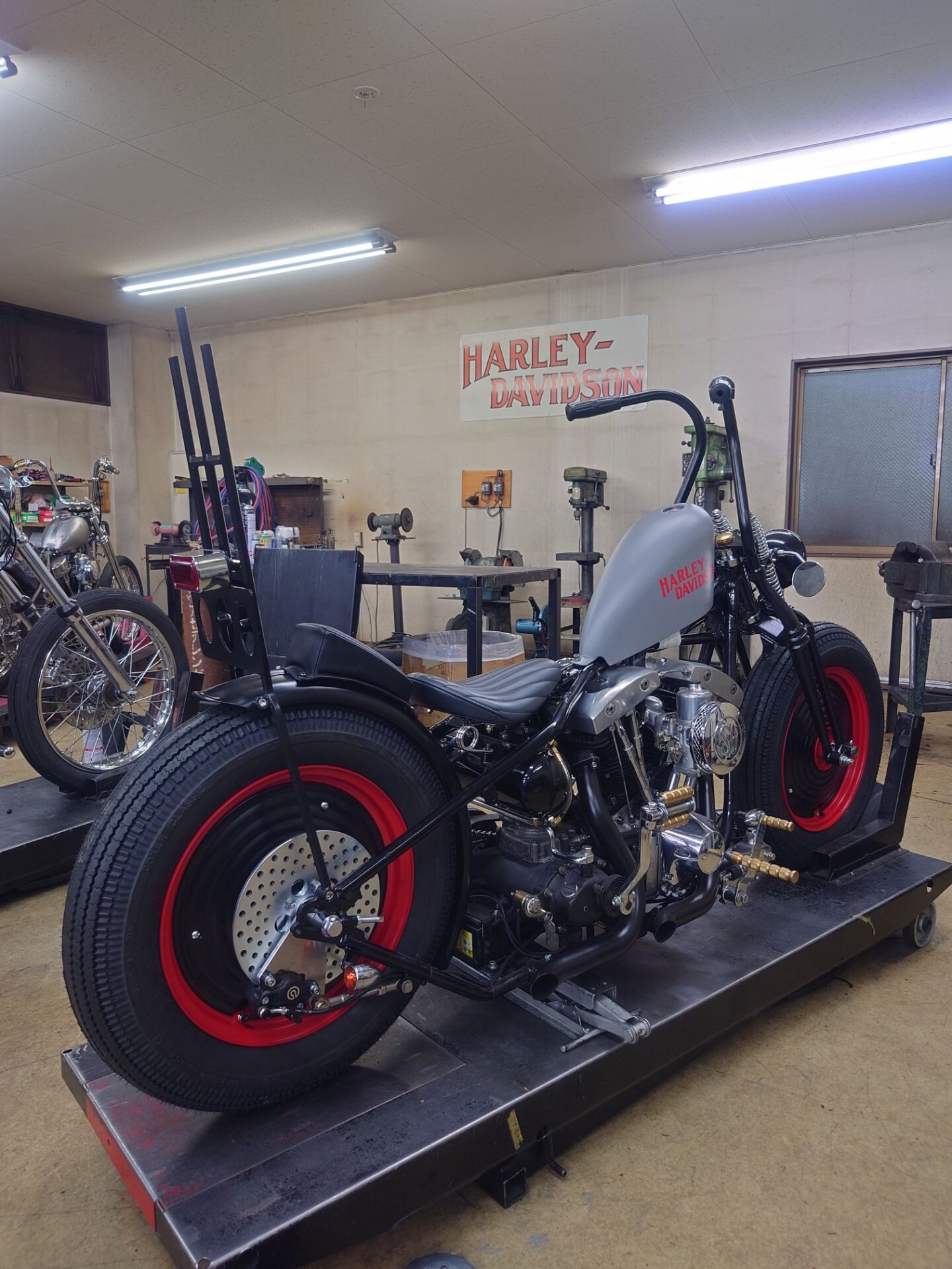ホットロッド感全開のショベルチョッパー♪ | (有)遠藤自動車サービス