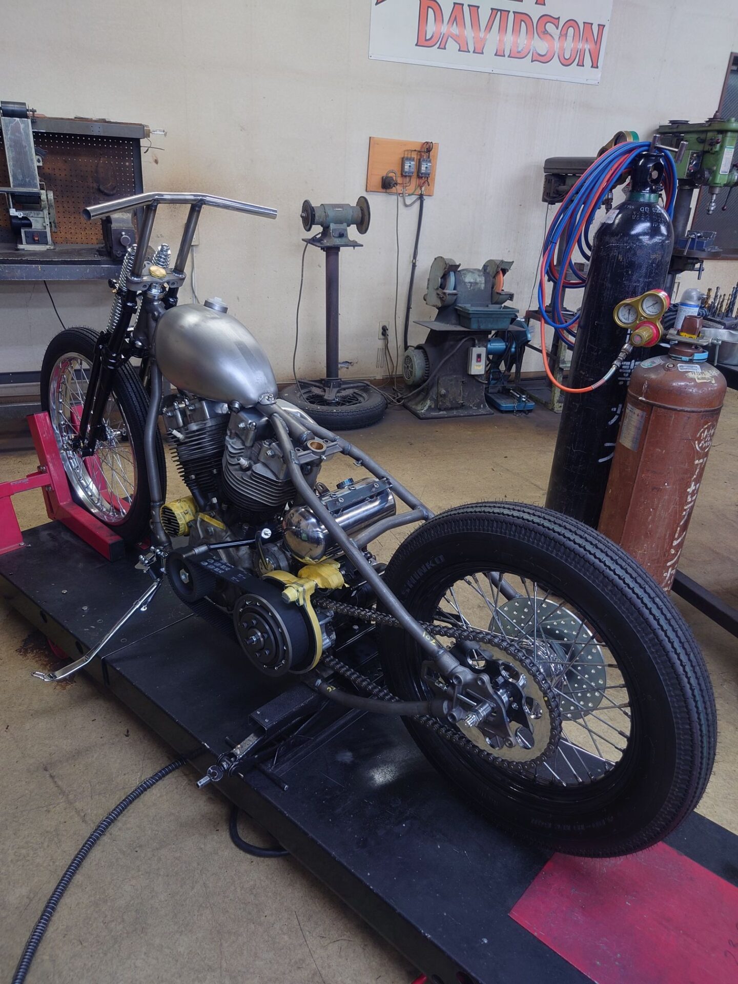 コンパクトなアーリーショベルボバーProject♪ | (有)遠藤自動車サービス